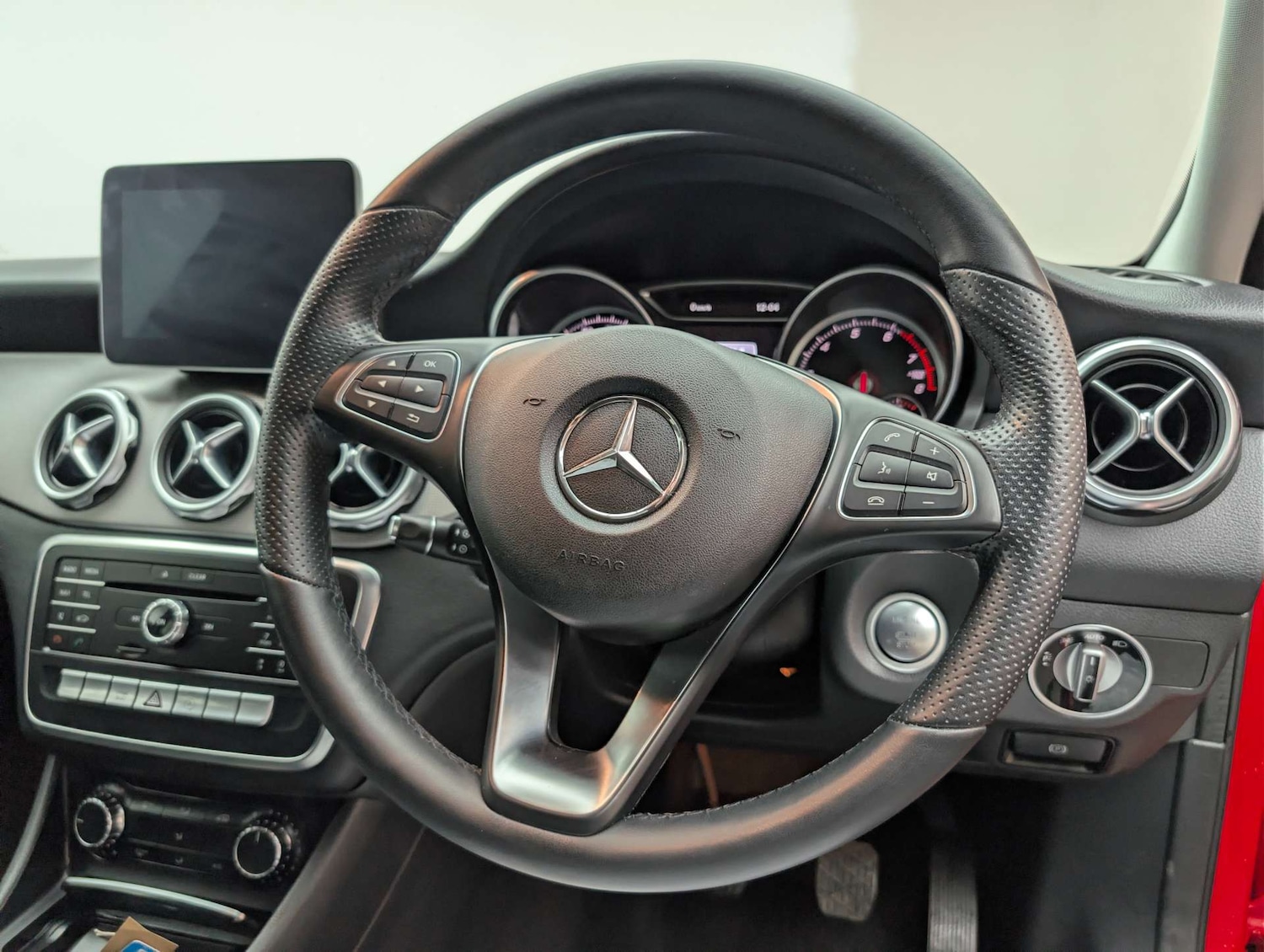 Used Mercedes-Benz GLA 2019 for sale - 78102145: Photo 30