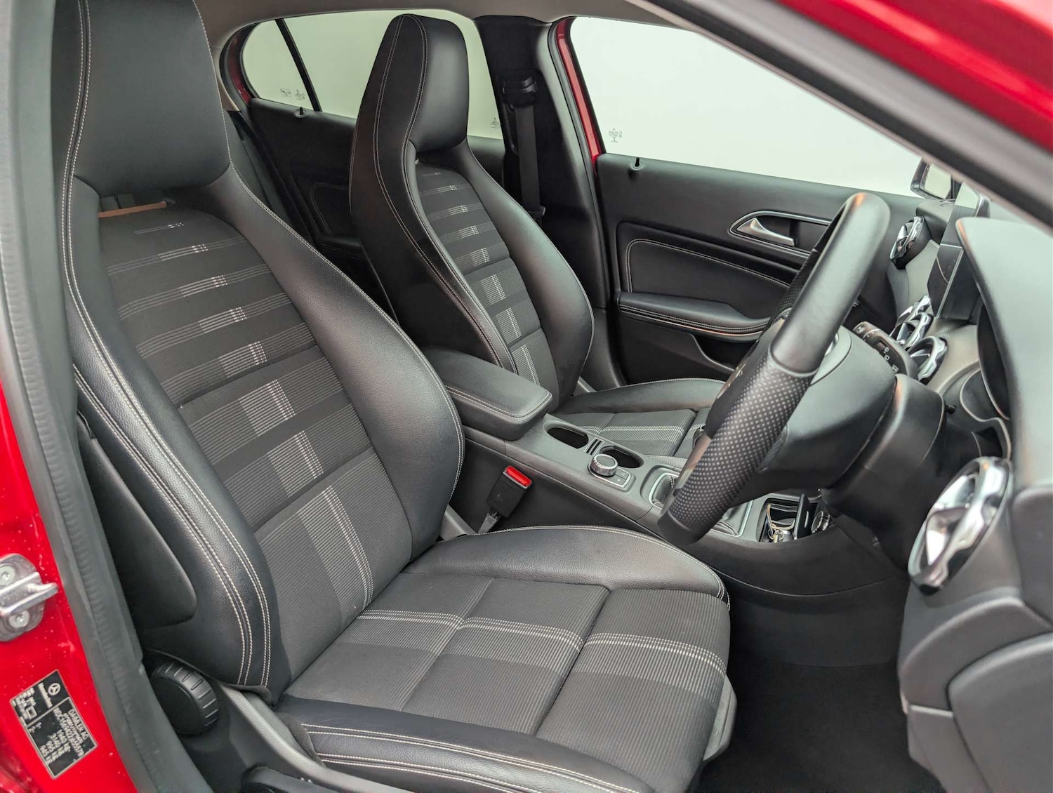 Used Mercedes-Benz GLA 2019 for sale - 78102145: Photo 31