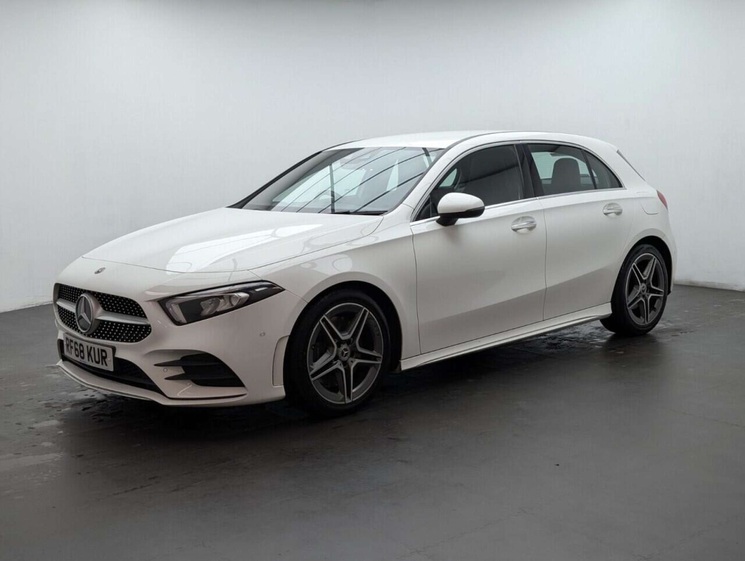 Used Mercedes-Benz A-Class 2018 for sale - 77714686: Photo 4