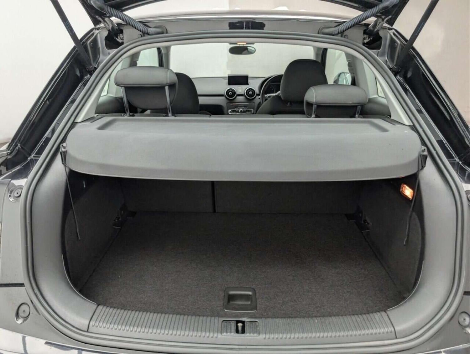 Used Audi A1 2017 for sale - 77967964: Photo 27