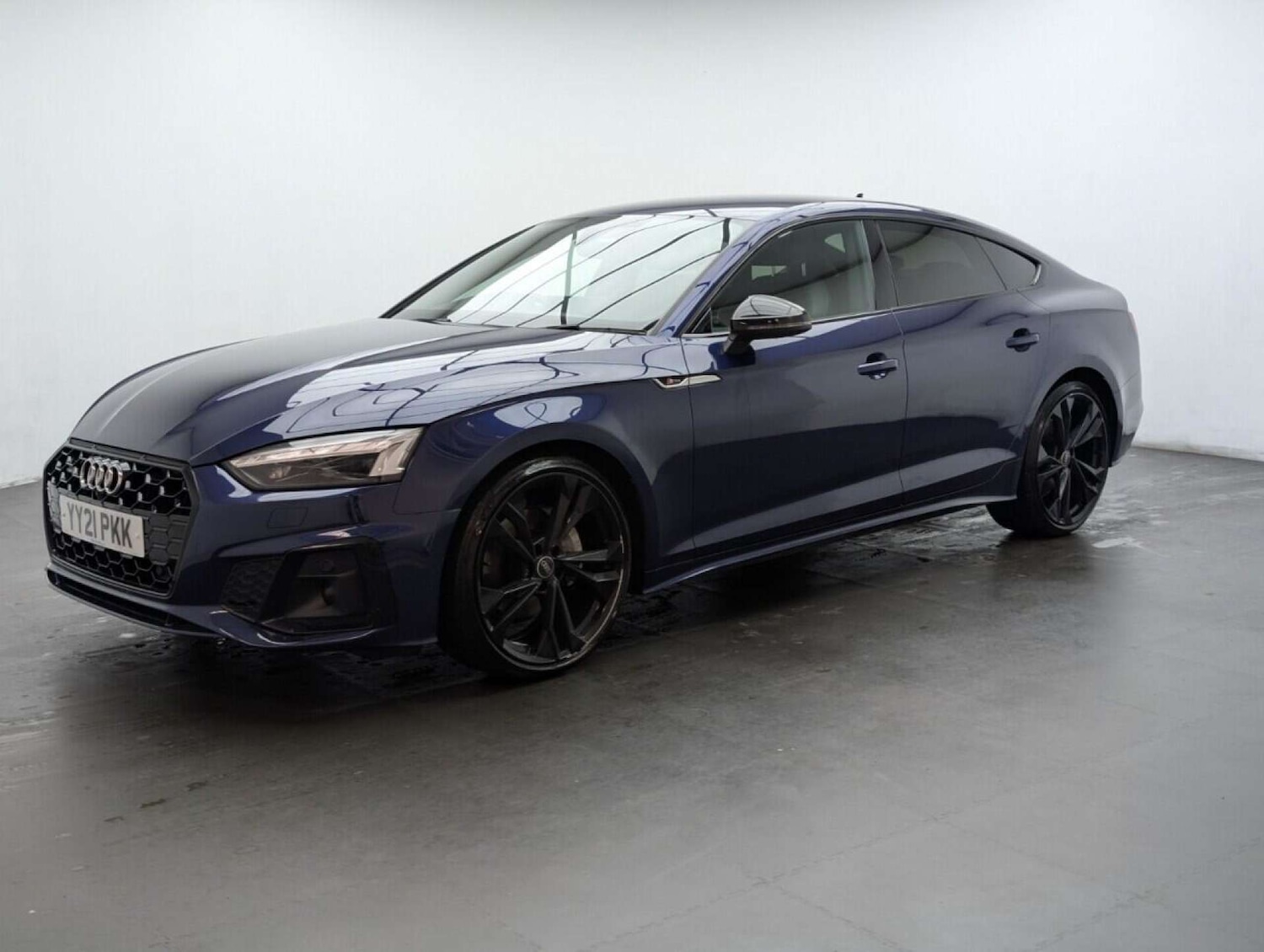 Used Audi A5 2021 for sale - 77988279: Photo 4