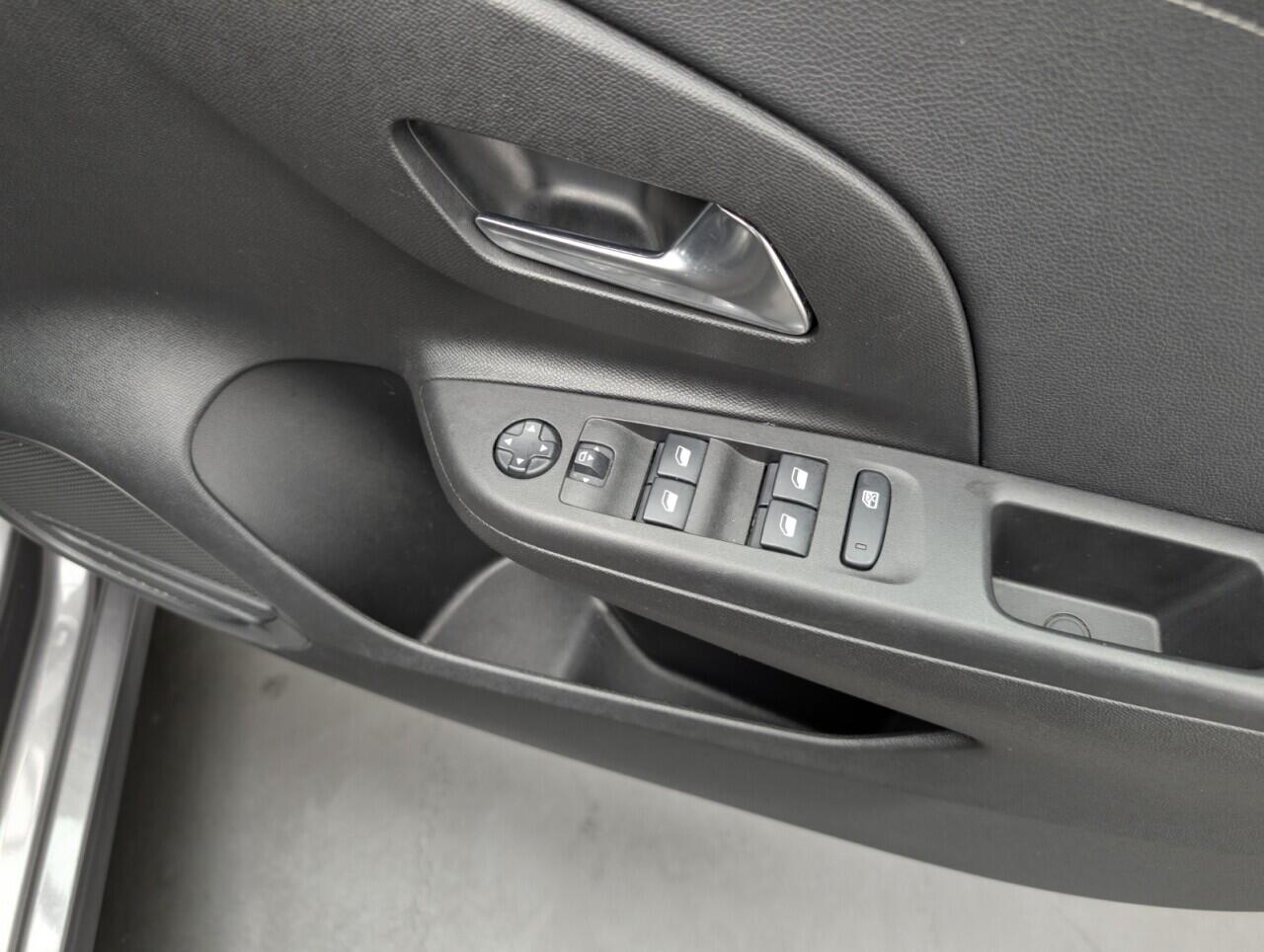 Used Vauxhall Corsa for sale - 77306235: Photo 17