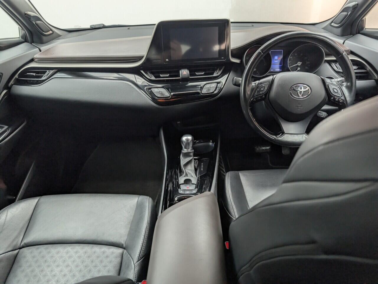 Used Toyota C-HR 2019 for sale - 76424804: Photo 23
