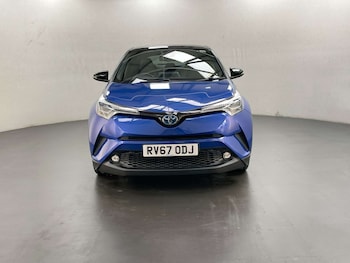 Used Toyota C-HR 2017 for sale - 79545249: Photo