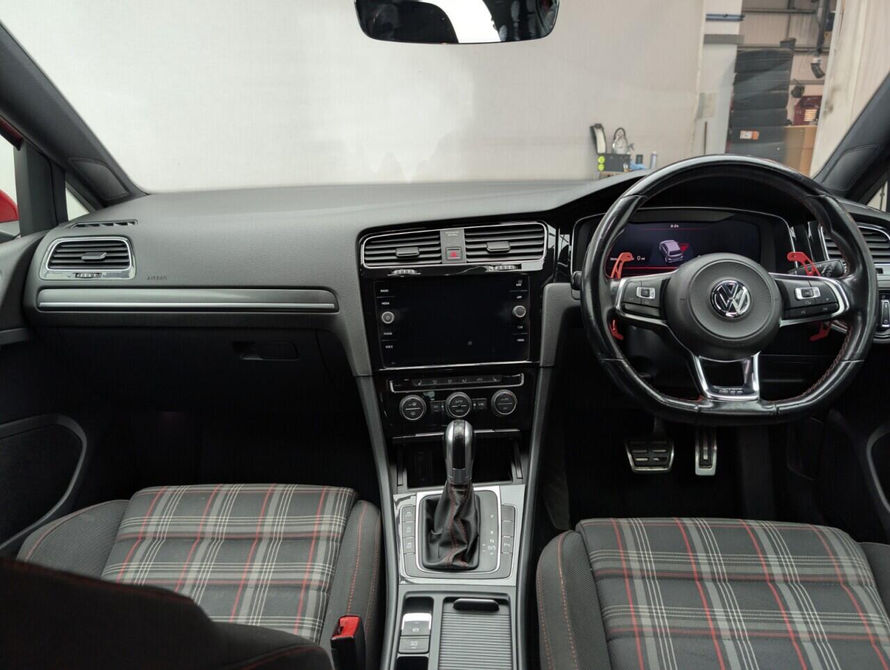 Used Volkswagen Golf 2018 for sale - 76424002: Photo 23