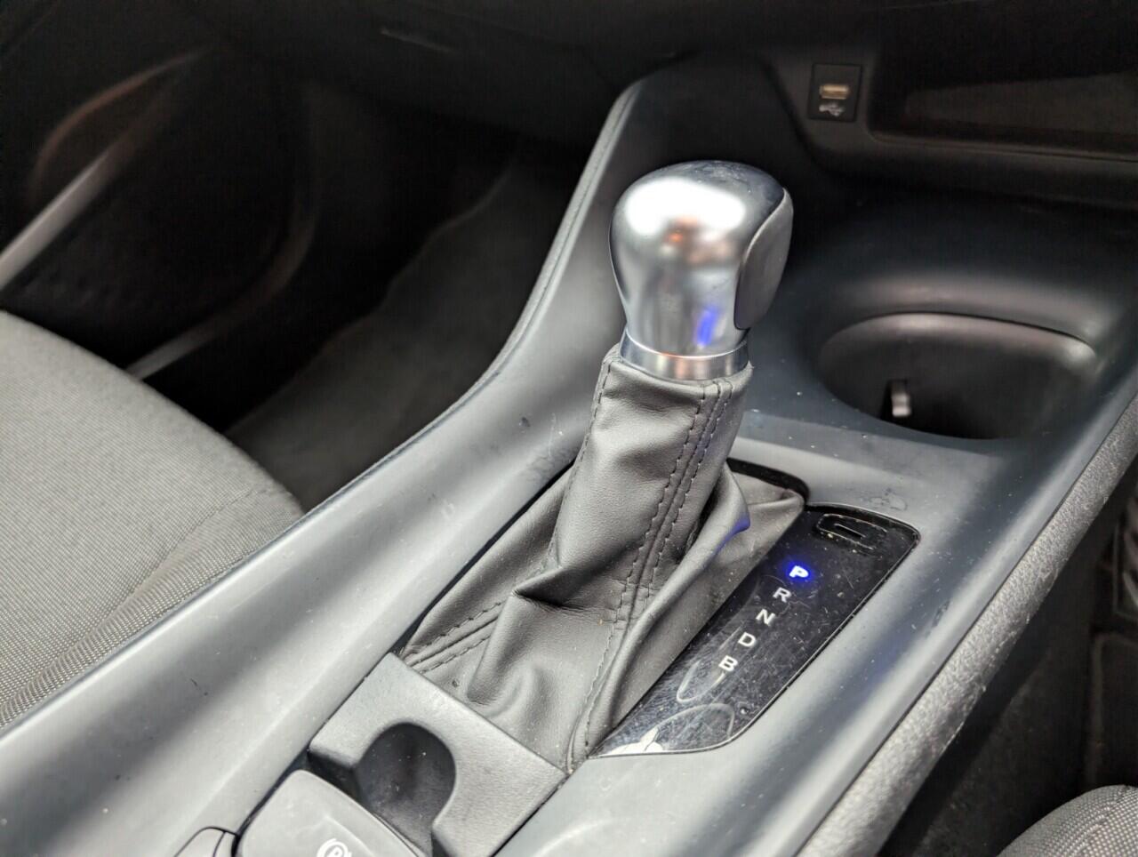 Used Toyota C-HR 2022 for sale - 76659235: Photo 15