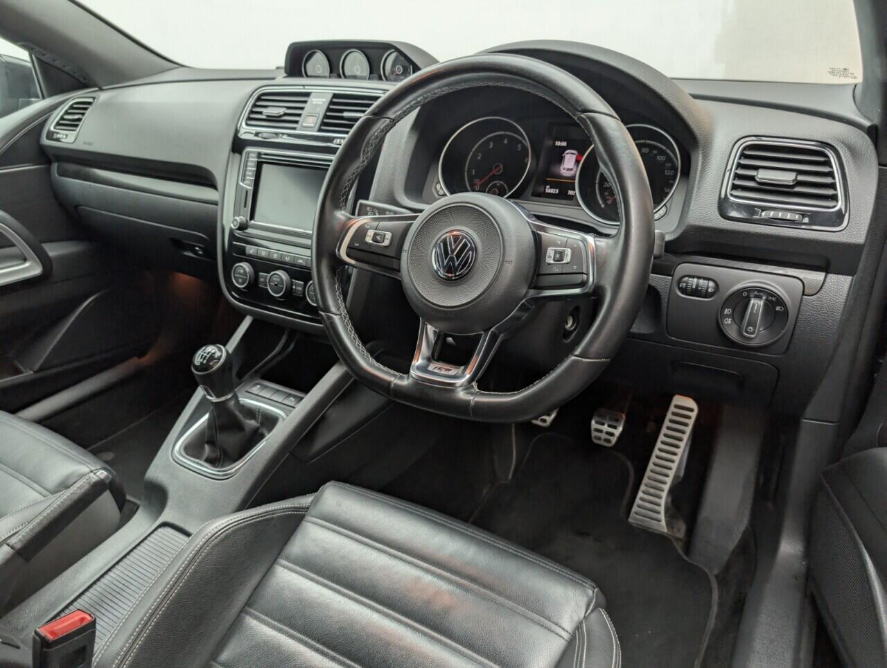 Used Volkswagen Scirocco 2016 for sale - 76423996: Photo 11