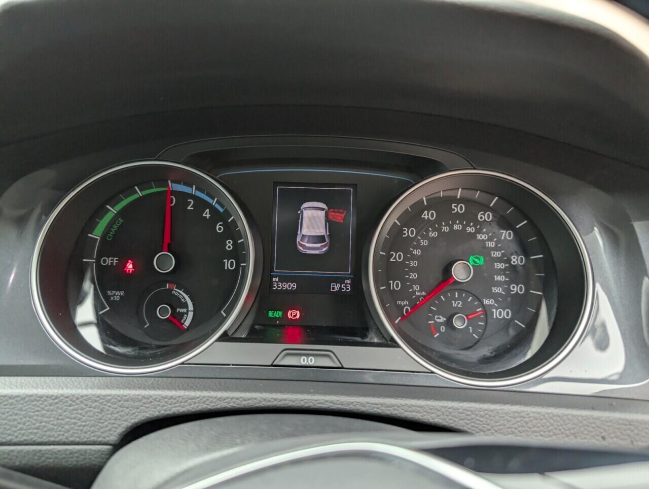 Used Volkswagen Golf 2019 for sale - 76424410: Photo 19