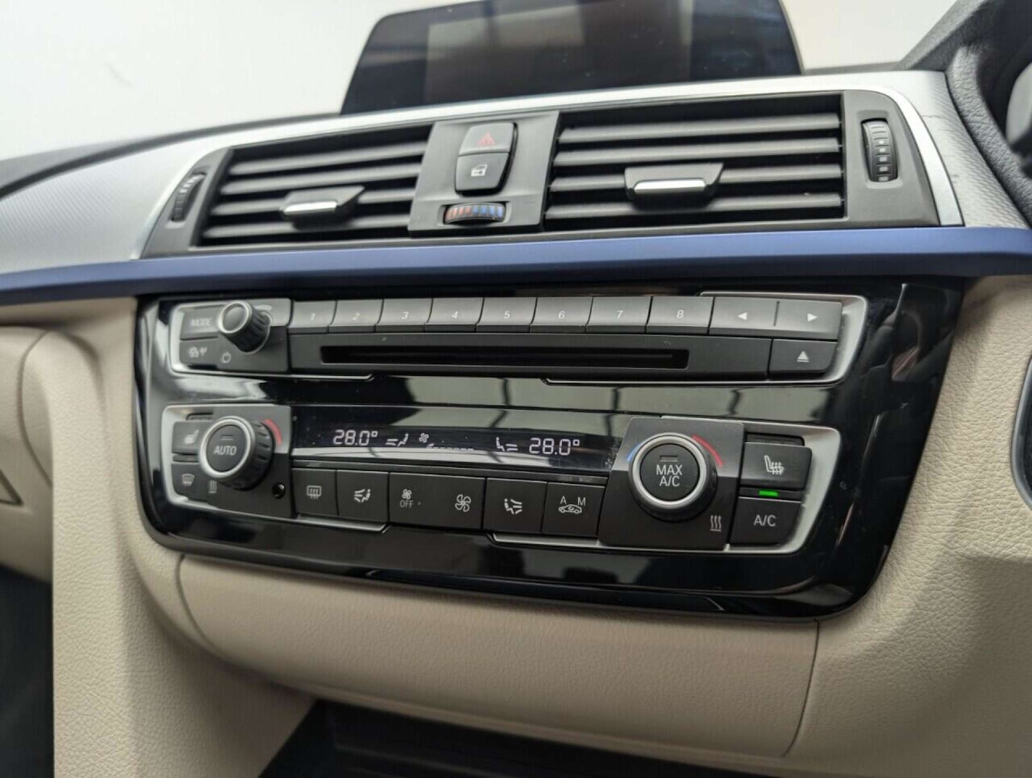 Used BMW 3 Series 2015 for sale - 77713906: Photo 16