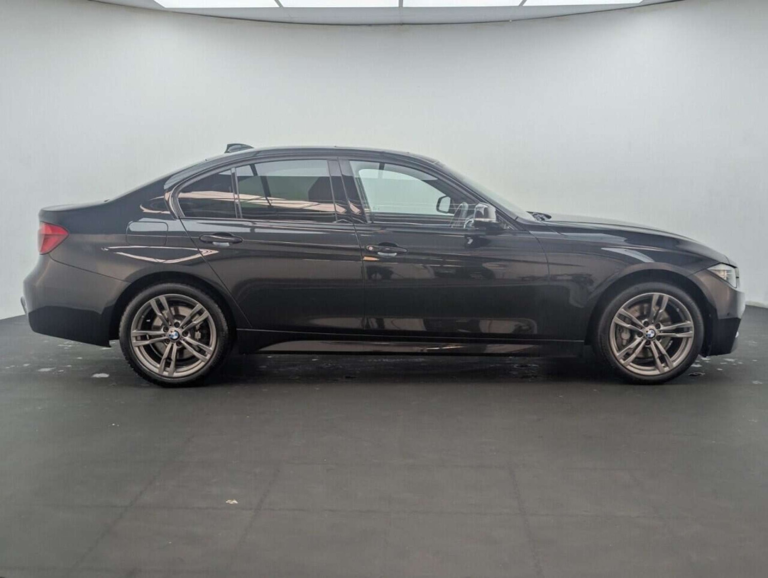Used BMW 3 Series 2015 for sale - 77713906: Photo 9