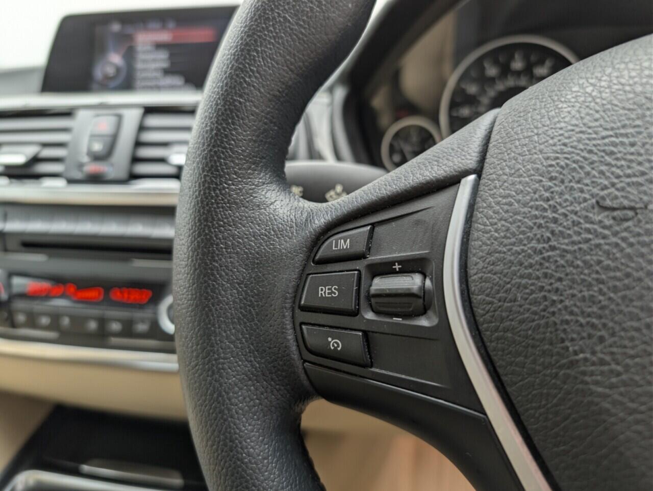 Used BMW 3 Series 2015 for sale - 77633033: Photo 17