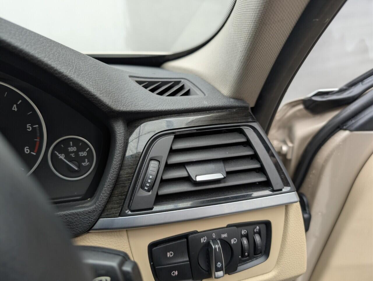 Used BMW 3 Series 2015 for sale - 77633033: Photo 19