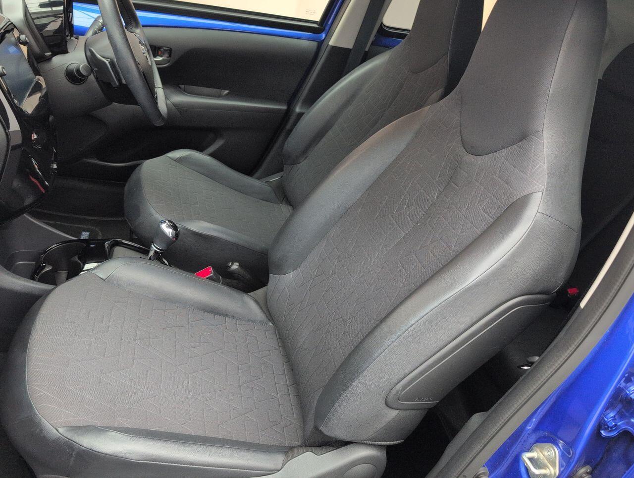 Used Toyota AYGO 2021 for sale - 76424734: Photo 27