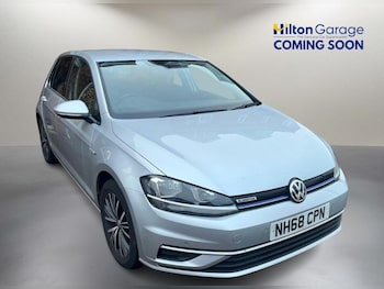 Used Volkswagen Golf 2019 for sale - 77060278: Photo