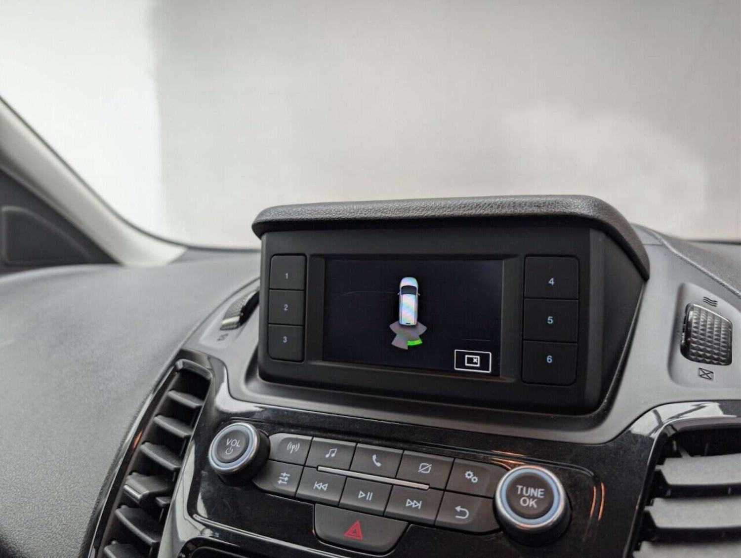 Used Ford Tourneo Connect 2020 for sale - 77713250: Photo 14