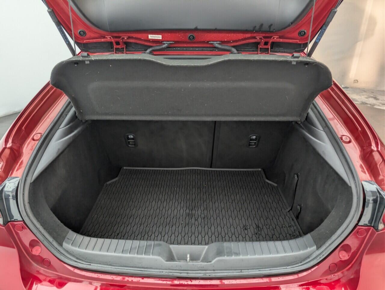 Used Mazda Mazda3 2020 for sale - 76728388: Photo 26