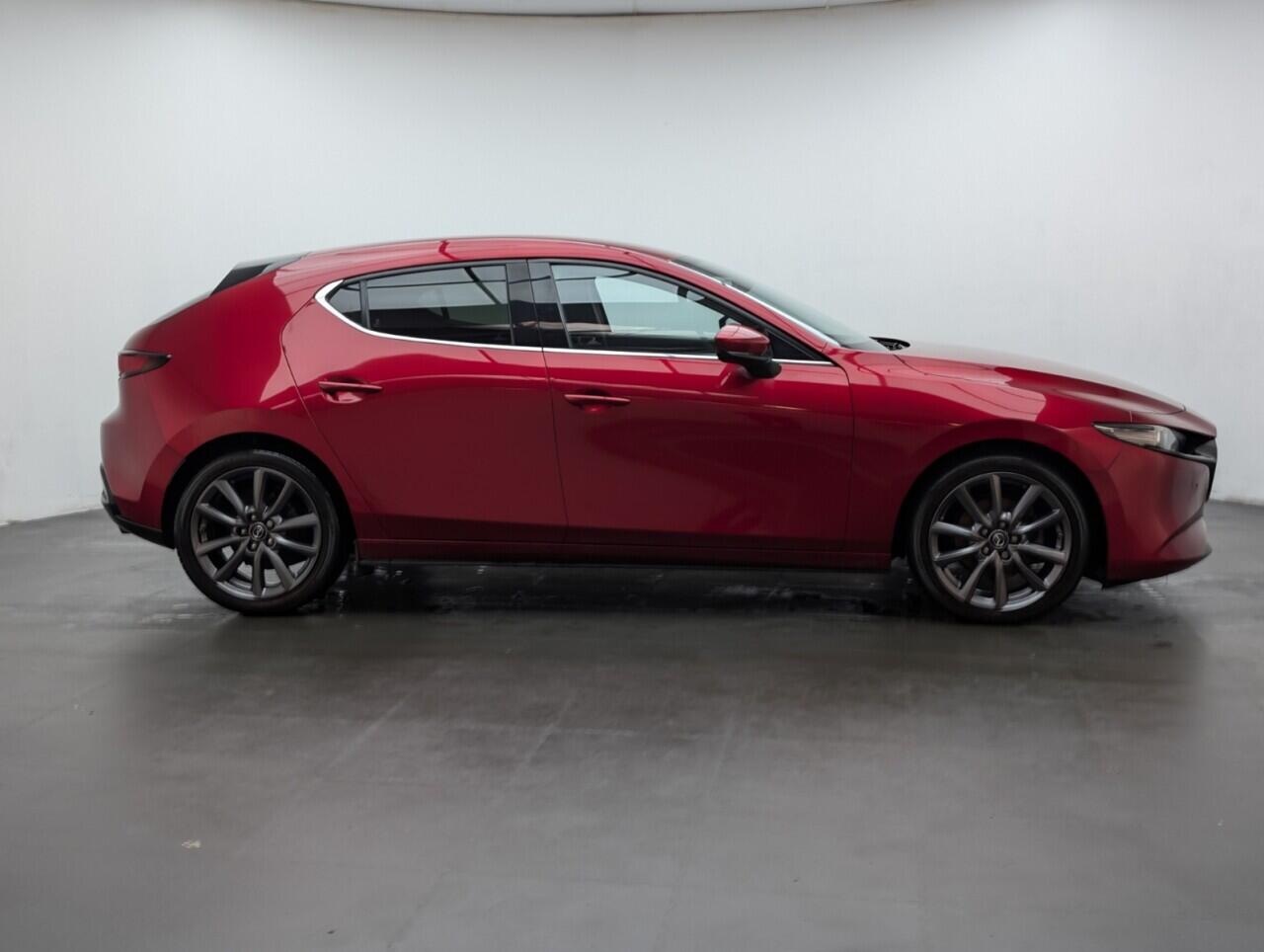 Used Mazda Mazda3 2020 for sale - 76728388: Photo 9