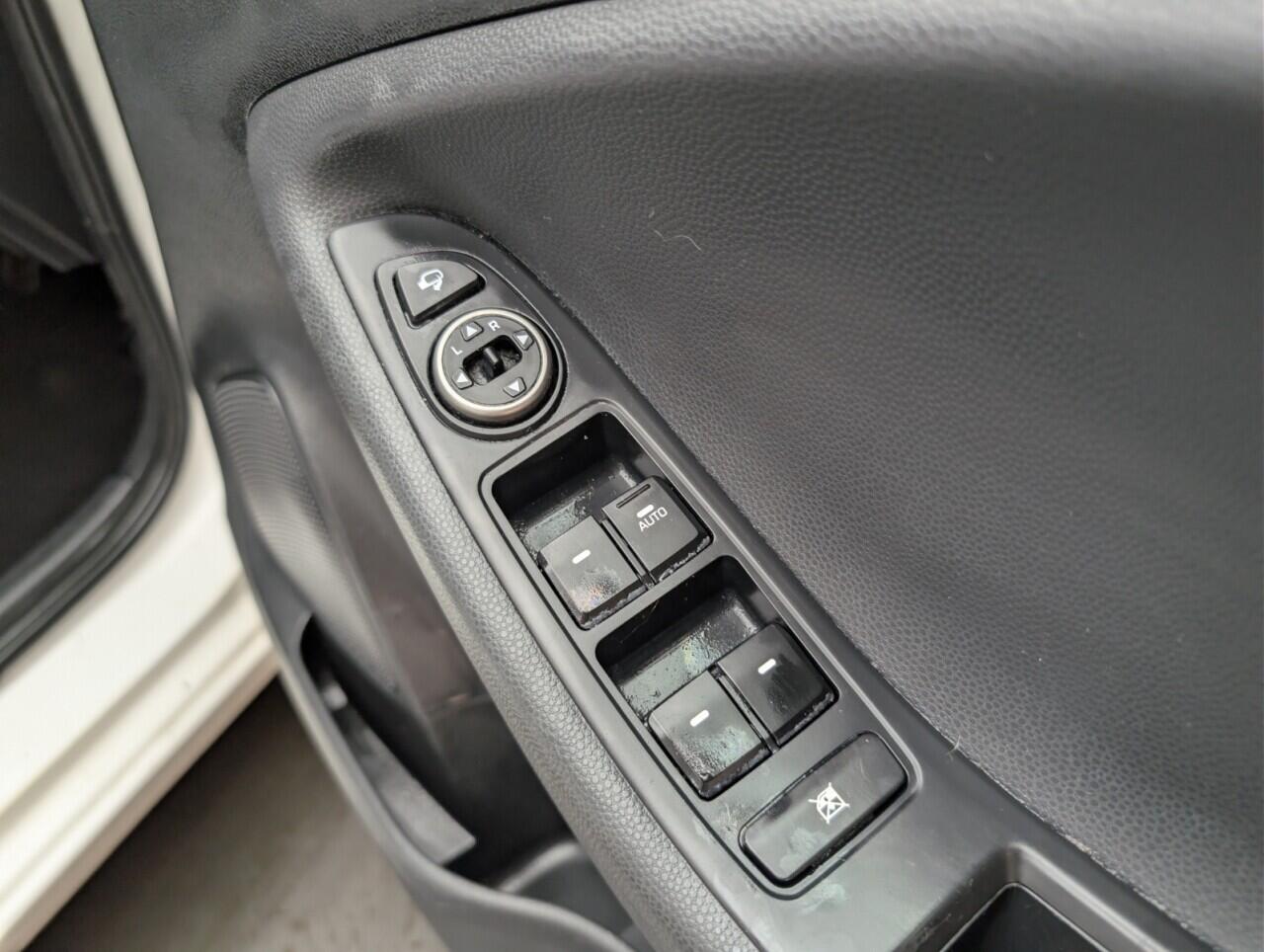 Used Hyundai i20 2018 for sale - 77098147: Photo 21