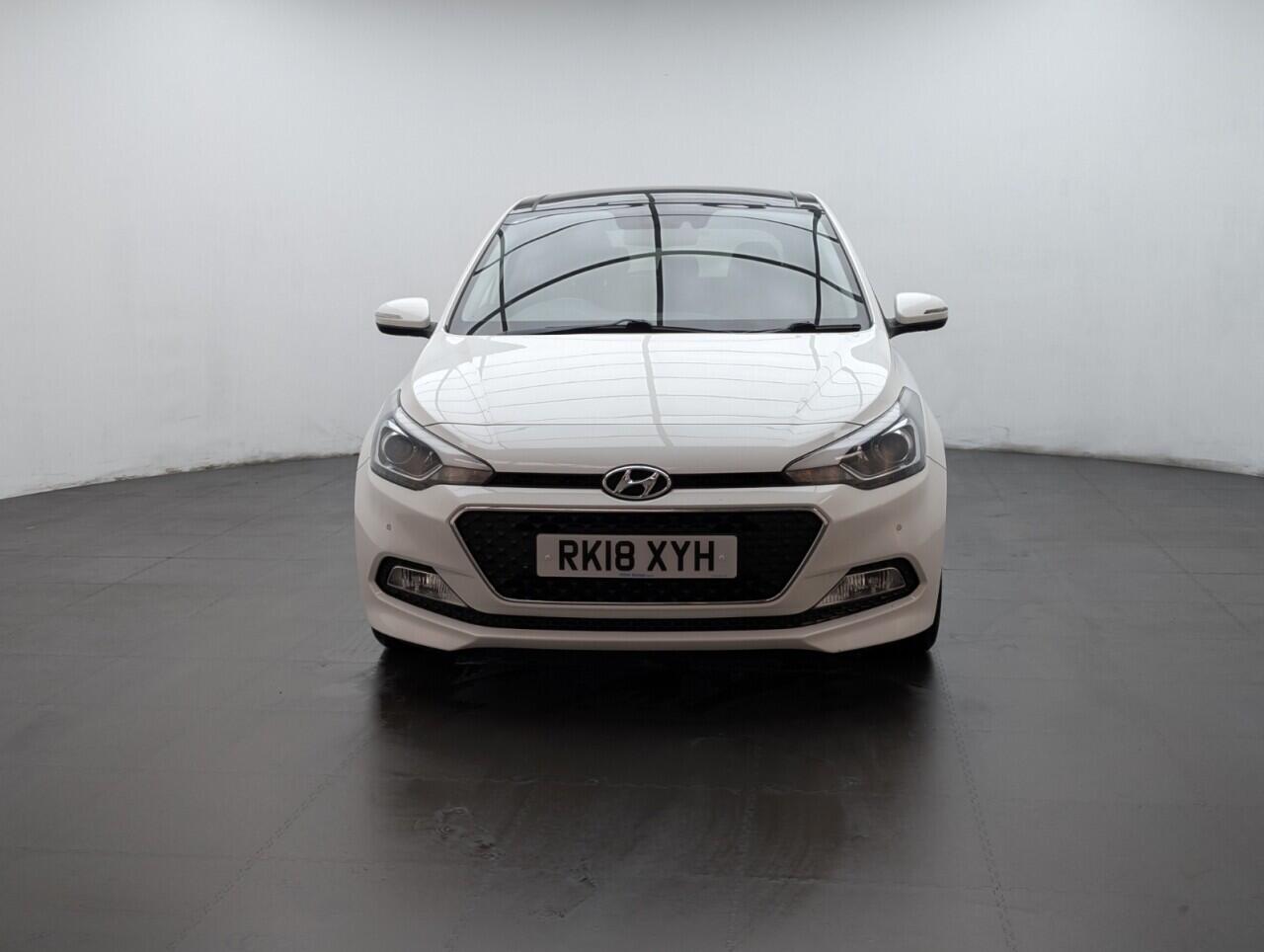 Used Hyundai i20 2018 for sale - 77098147: Photo 3