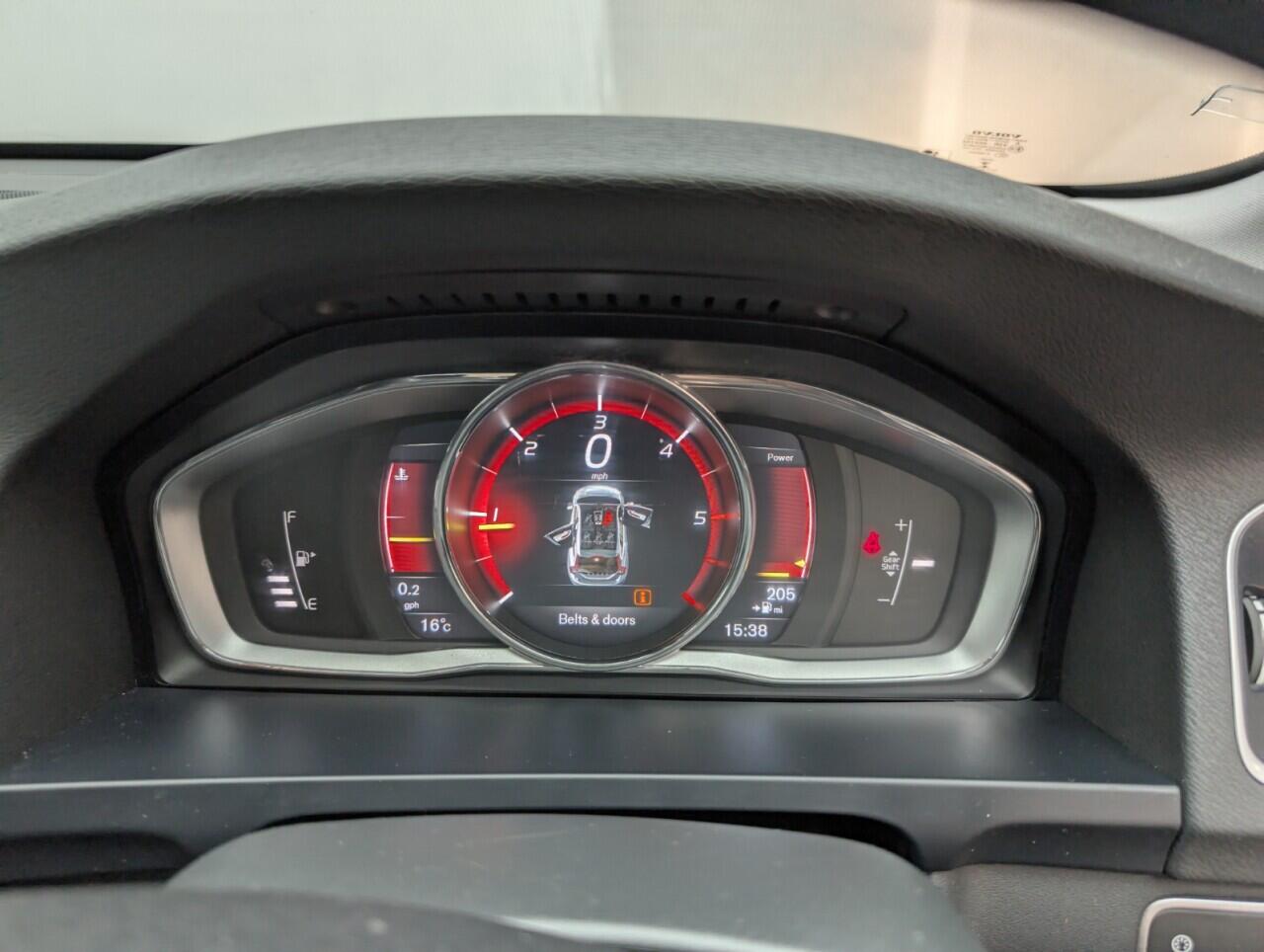 Used Volvo V60 2016 for sale - 76424266: Photo 17