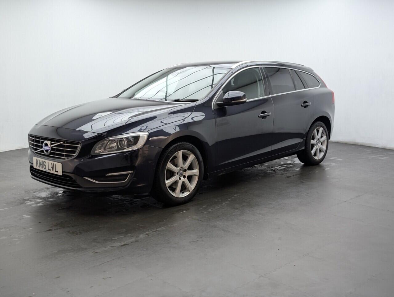 Used Volvo V60 2016 for sale - 76424266: Photo 4