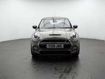 Used MINI Hatch 2018 for sale - 78392529: Photo