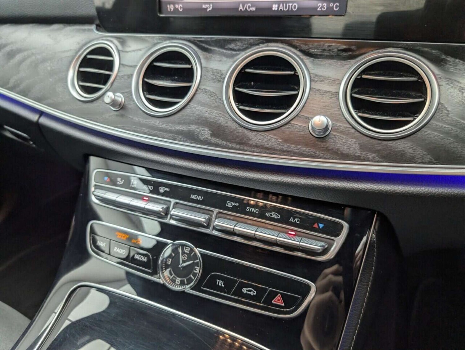 Used Mercedes-Benz E Class 2017 for sale - 78112493: Photo 18