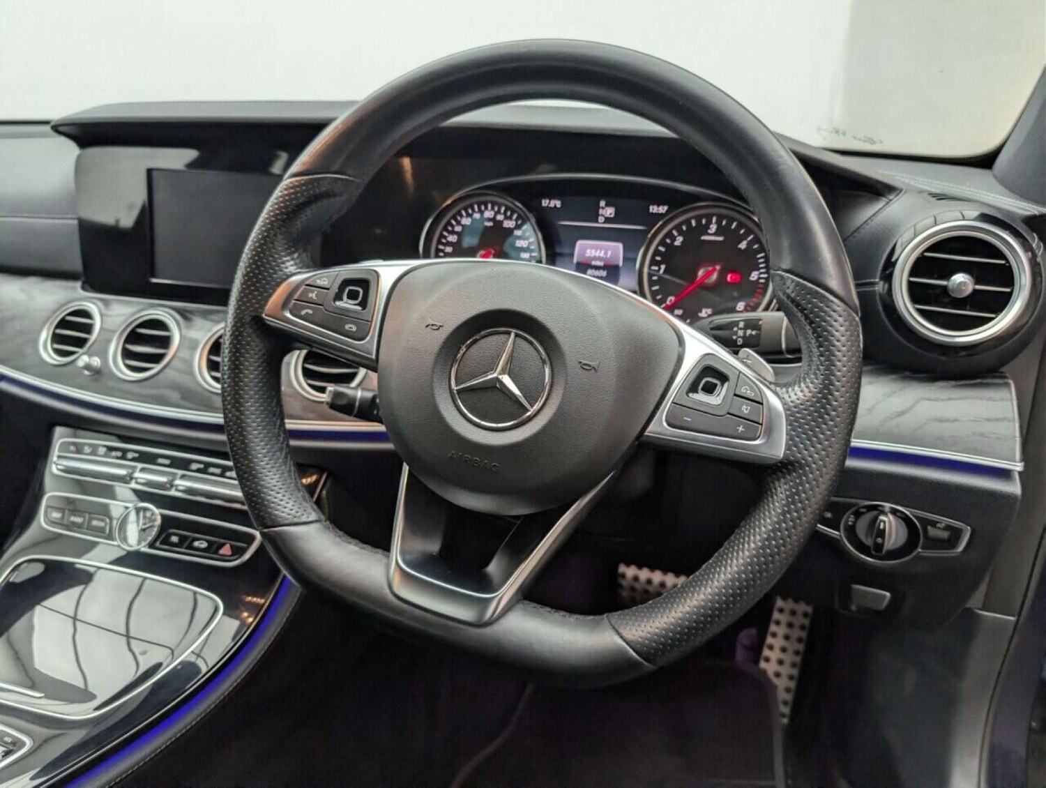 Used Mercedes-Benz E Class 2017 for sale - 78112493: Photo 27