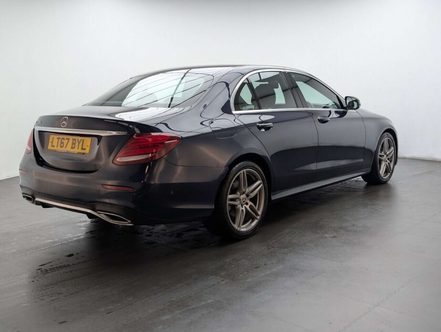 Used Mercedes-Benz E Class 2017 for sale - 78112493: Photo 9