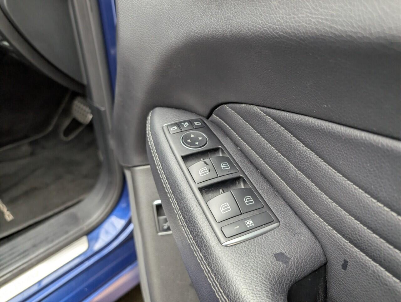 Used Mercedes-Benz GLE 2017 for sale - 76422597: Photo 23