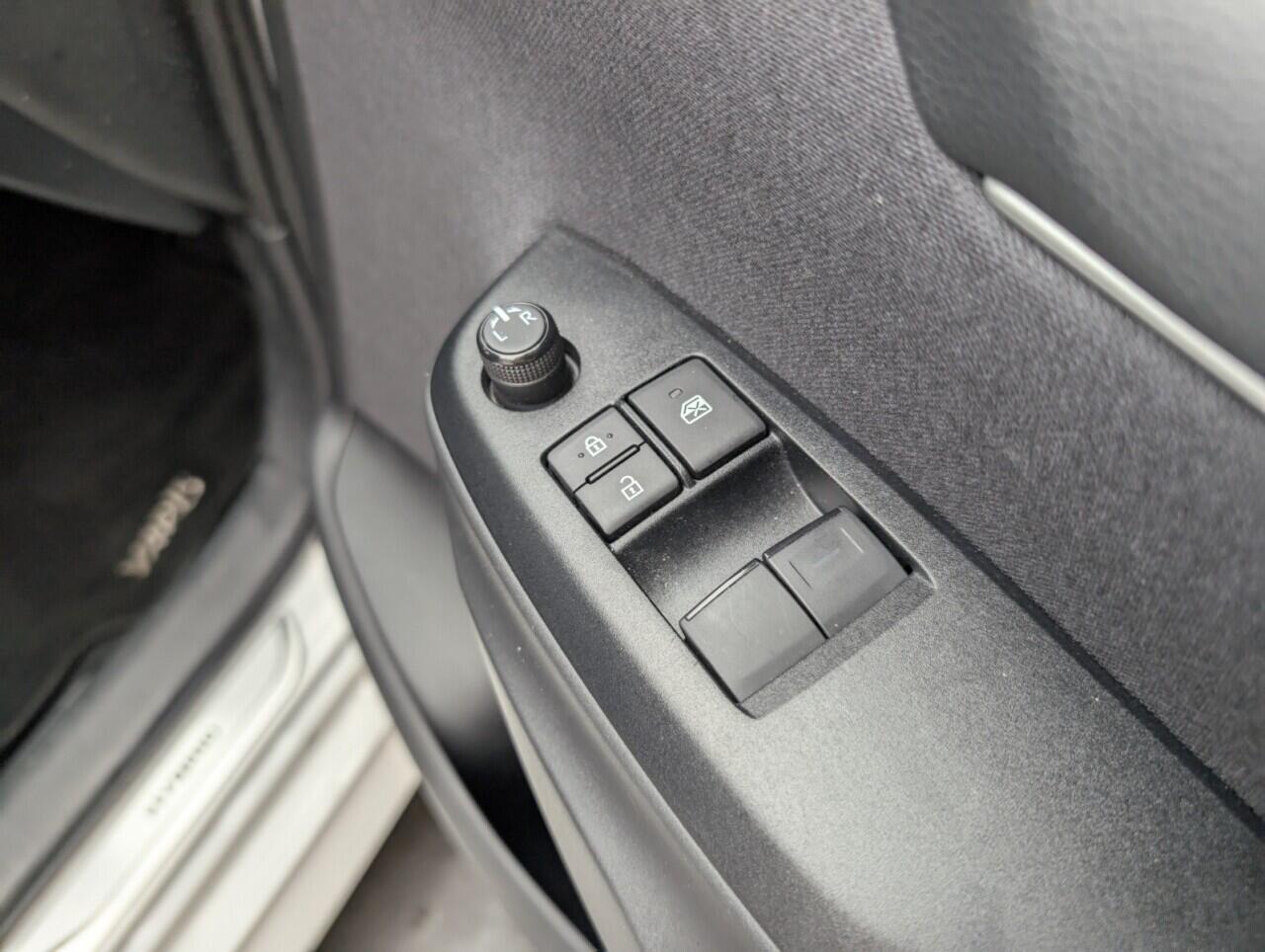 Used Toyota Yaris 2023 for sale - 76422600: Photo 22