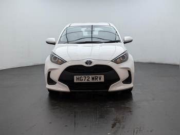 Used Toyota Yaris 2023 for sale - 76422600: Photo