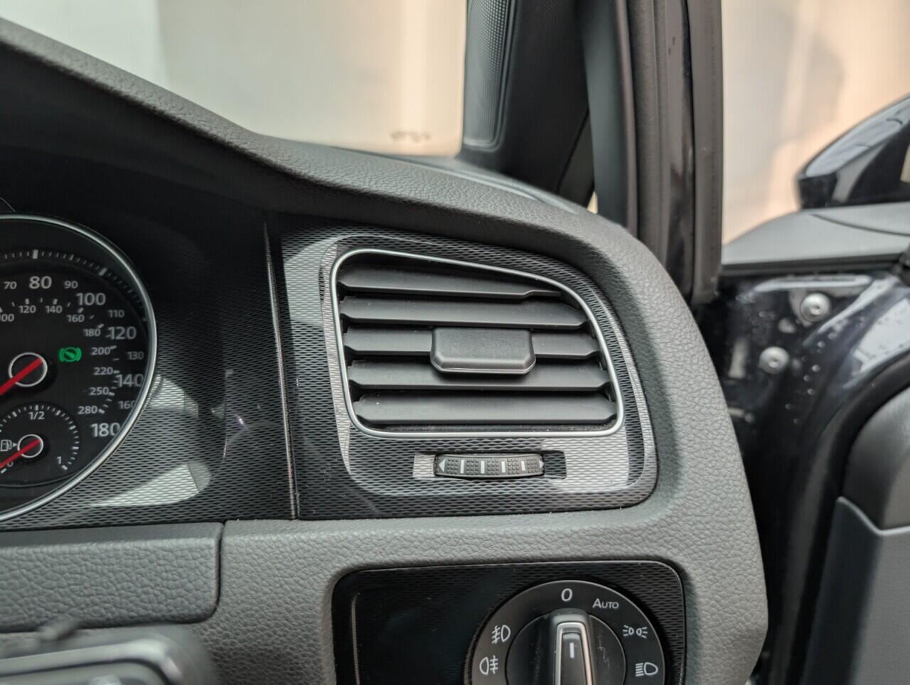 Used Volkswagen Golf 2016 for sale - 76424800: Photo 21