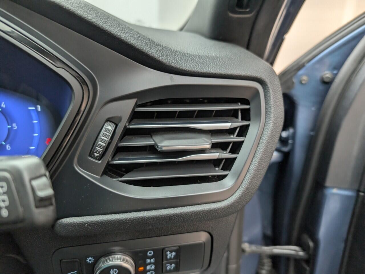 Used Ford Kuga 2020 for sale - 76425601: Photo 21