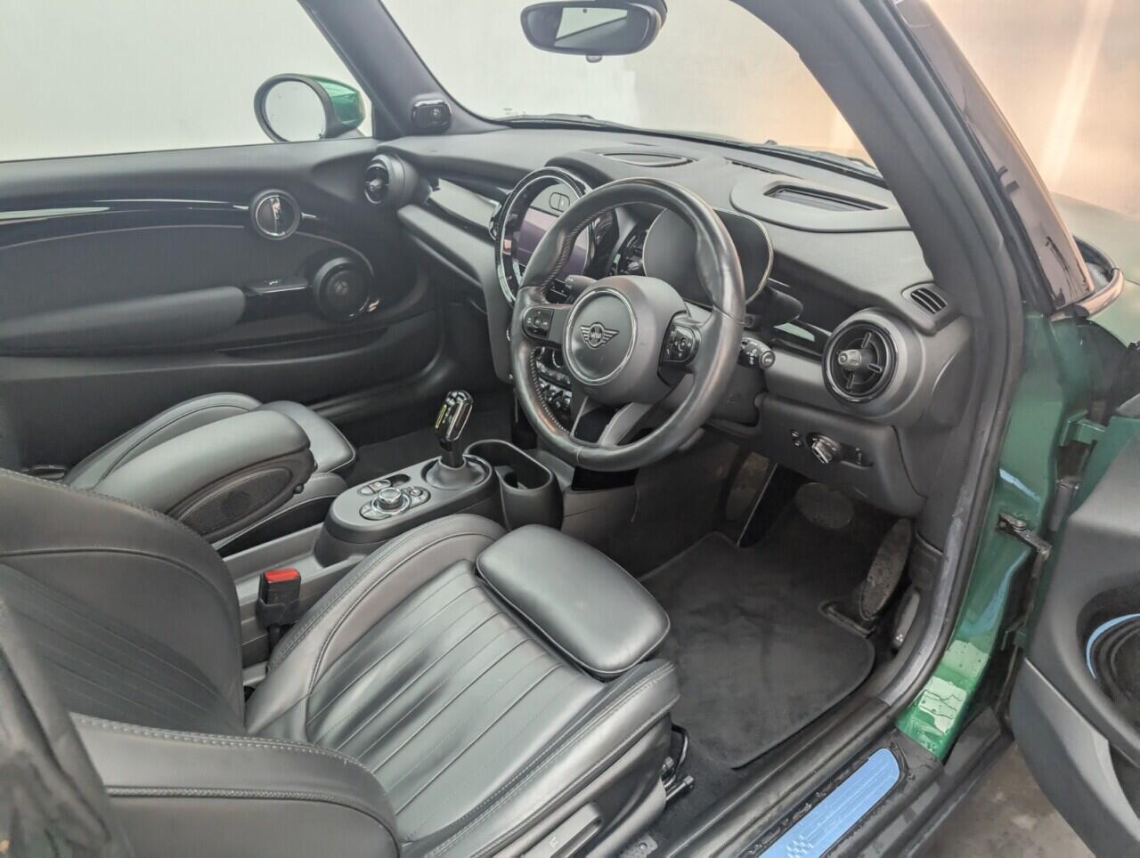 Used MINI Electric Hatch 2021 for sale - 76422751: Photo 11