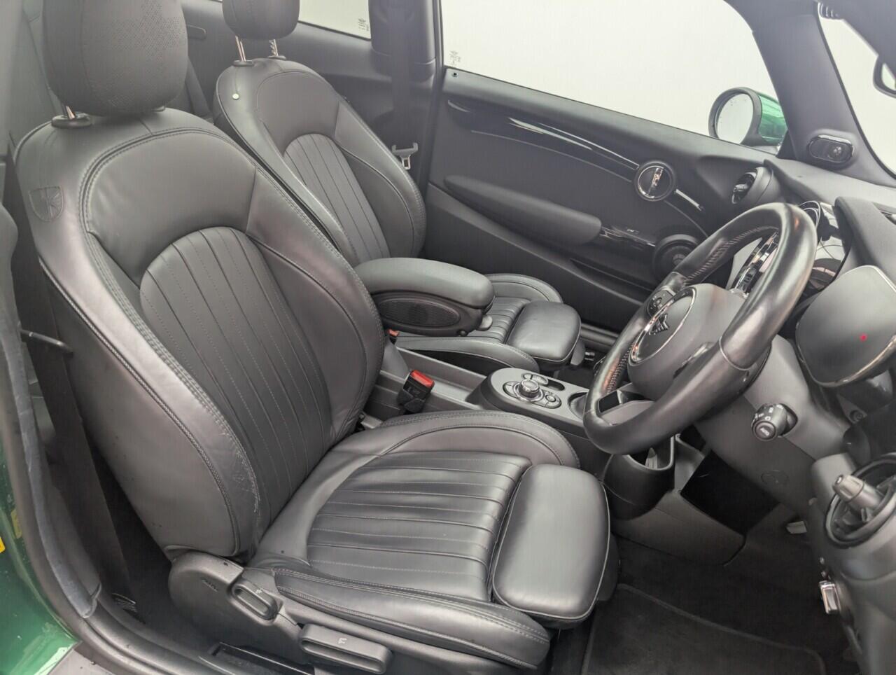 Used MINI Electric Hatch 2021 for sale - 76422751: Photo 12