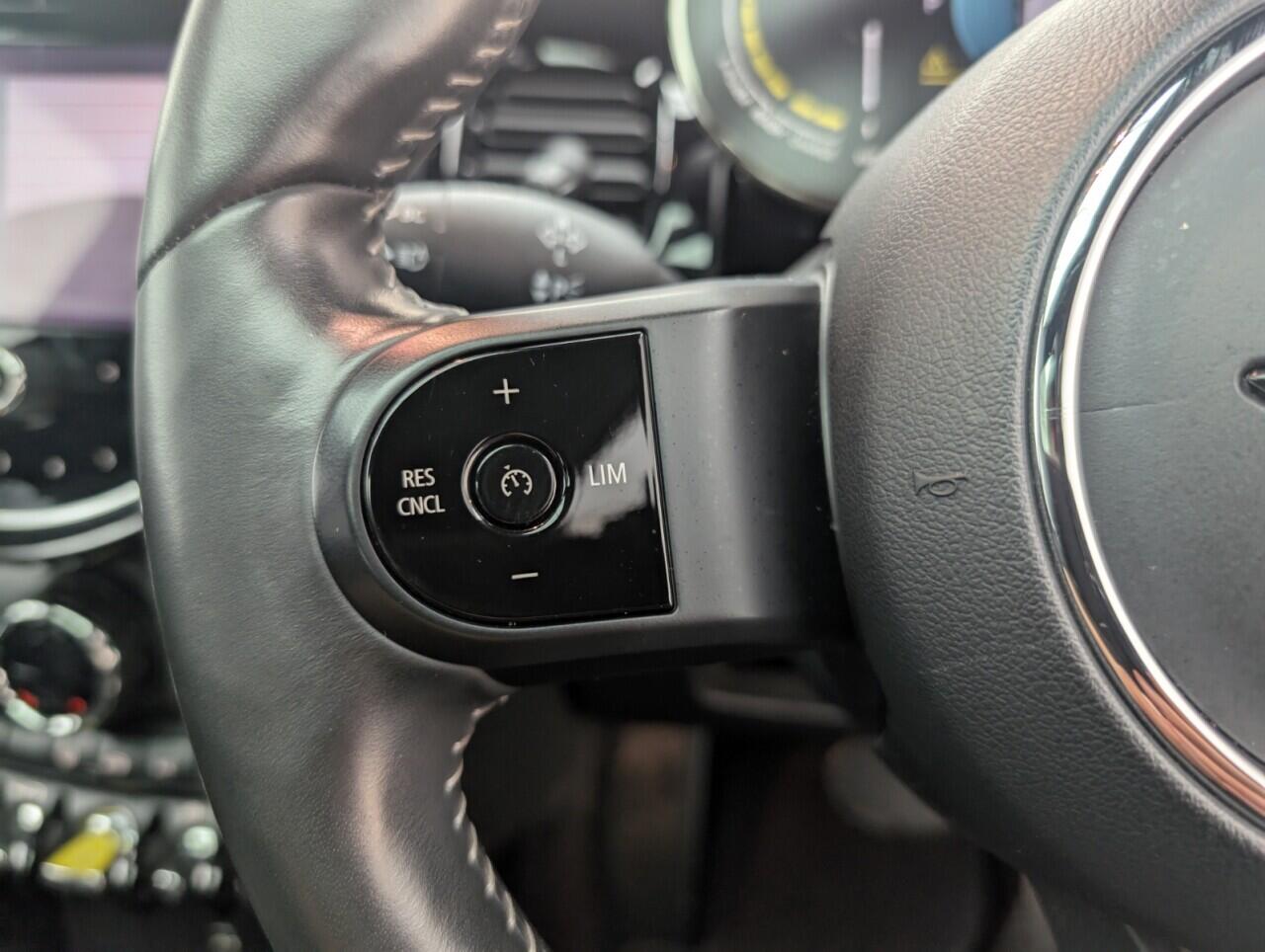 Used MINI Electric Hatch 2021 for sale - 76422751: Photo 20