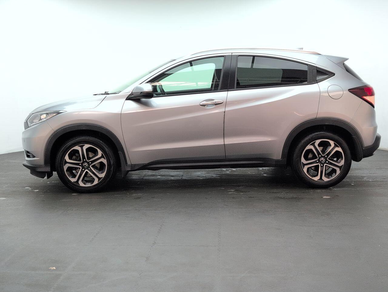 Used Honda HR-V 2017 for sale - 76422944: Photo 44