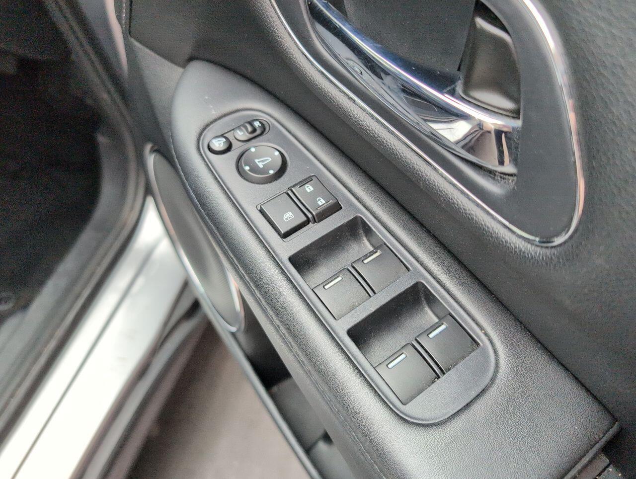 Used Honda HR-V 2017 for sale - 76422944: Photo 60