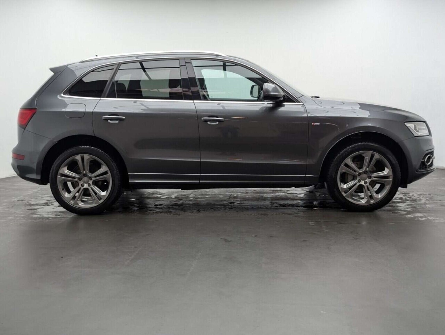 Used Audi Q5 2016 for sale - 77713470: Photo 9