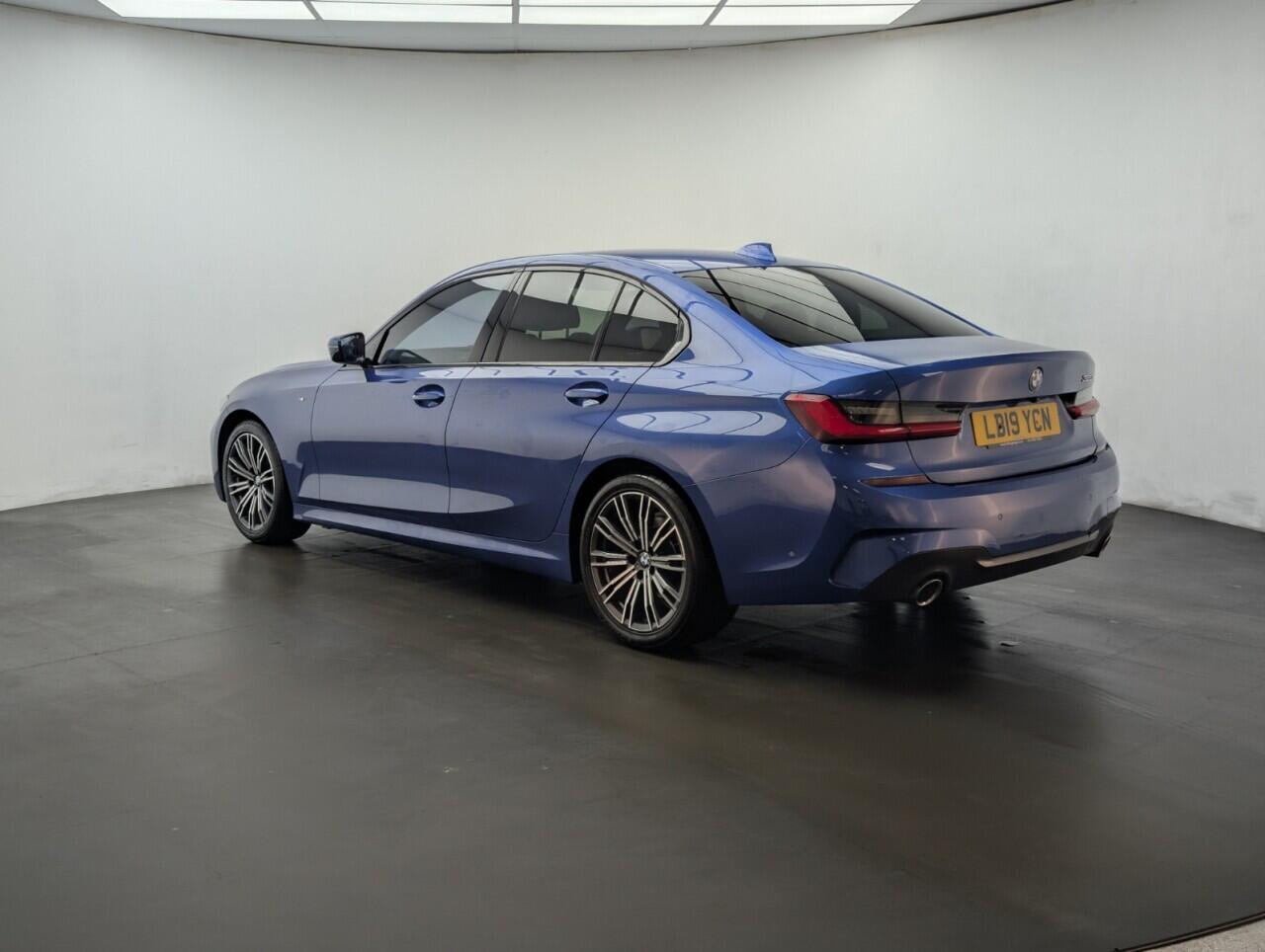 Used BMW 3 Series 2019 for sale - 76423220: Photo 6