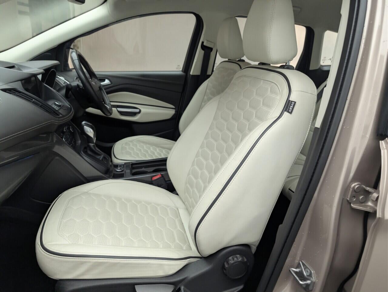 Used Ford Kuga 2018 for sale - 76657840: Photo 29