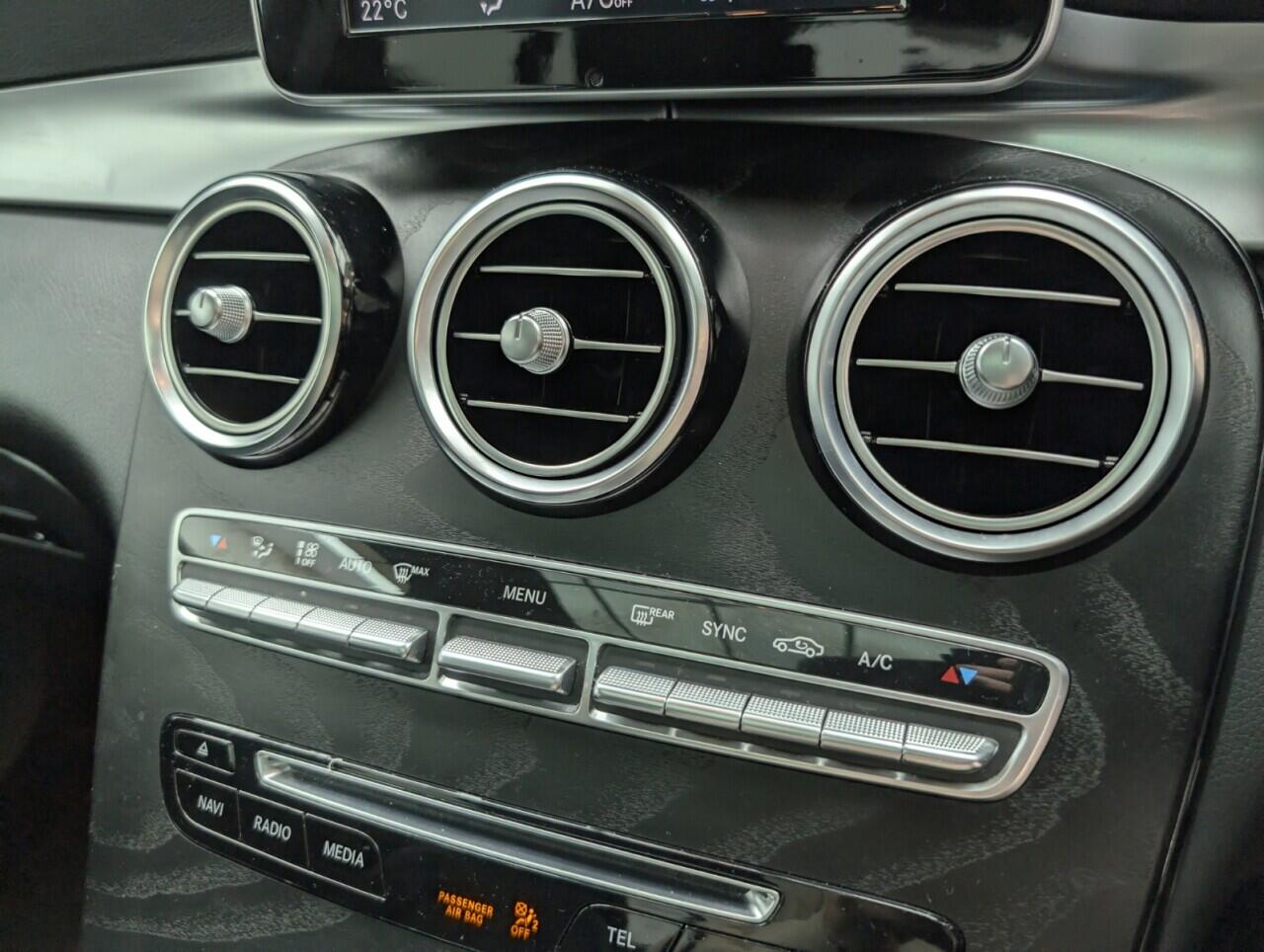 Used Mercedes-Benz GLC 2019 for sale - 76424258: Photo 15