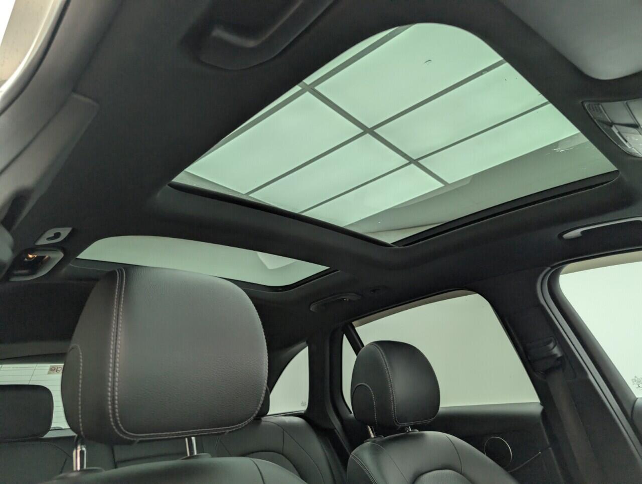 Used Mercedes-Benz GLC 2019 for sale - 76424258: Photo 23