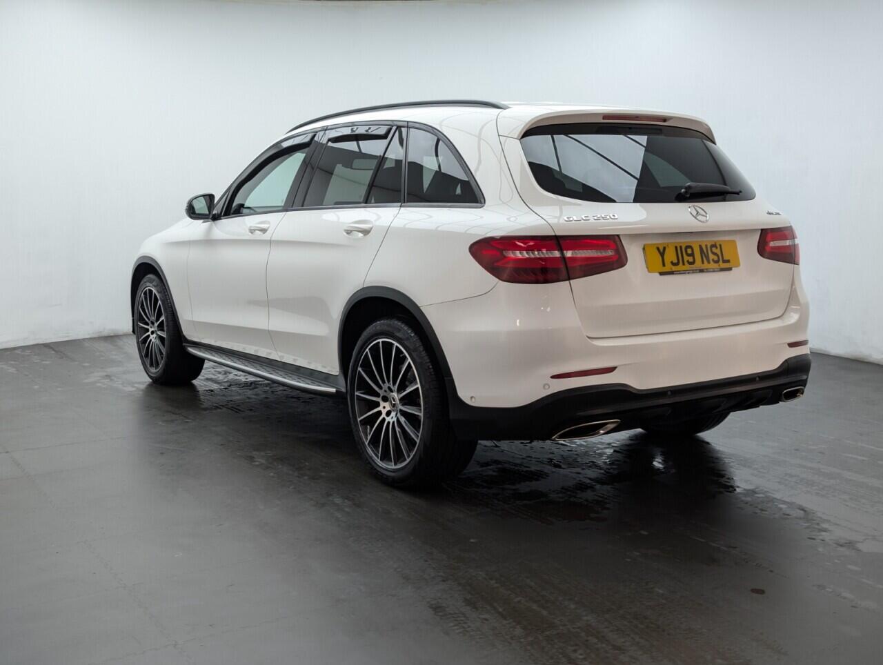 Used Mercedes-Benz GLC 2019 for sale - 76424258: Photo 6