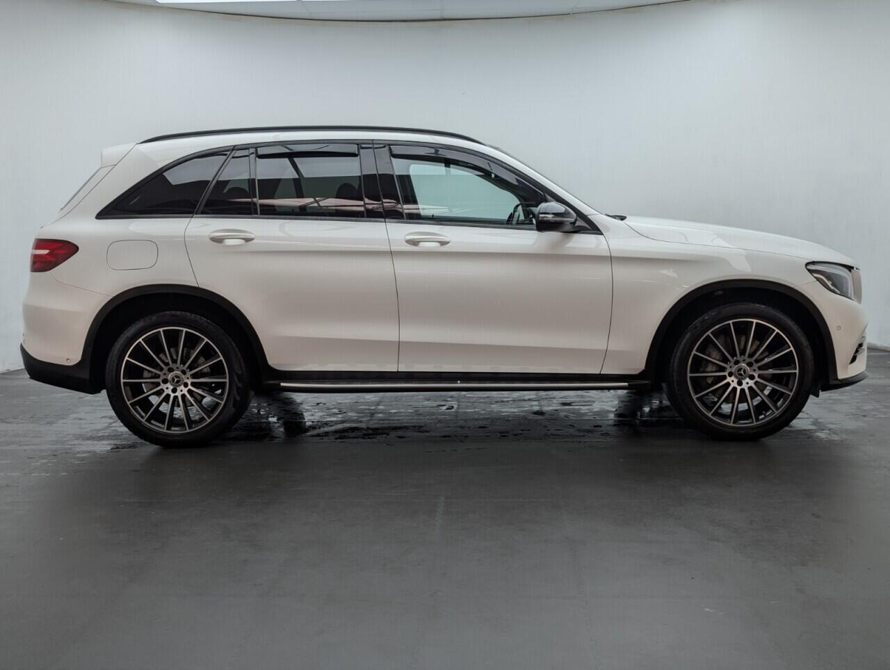 Used Mercedes-Benz GLC 2019 for sale - 76424258: Photo 9