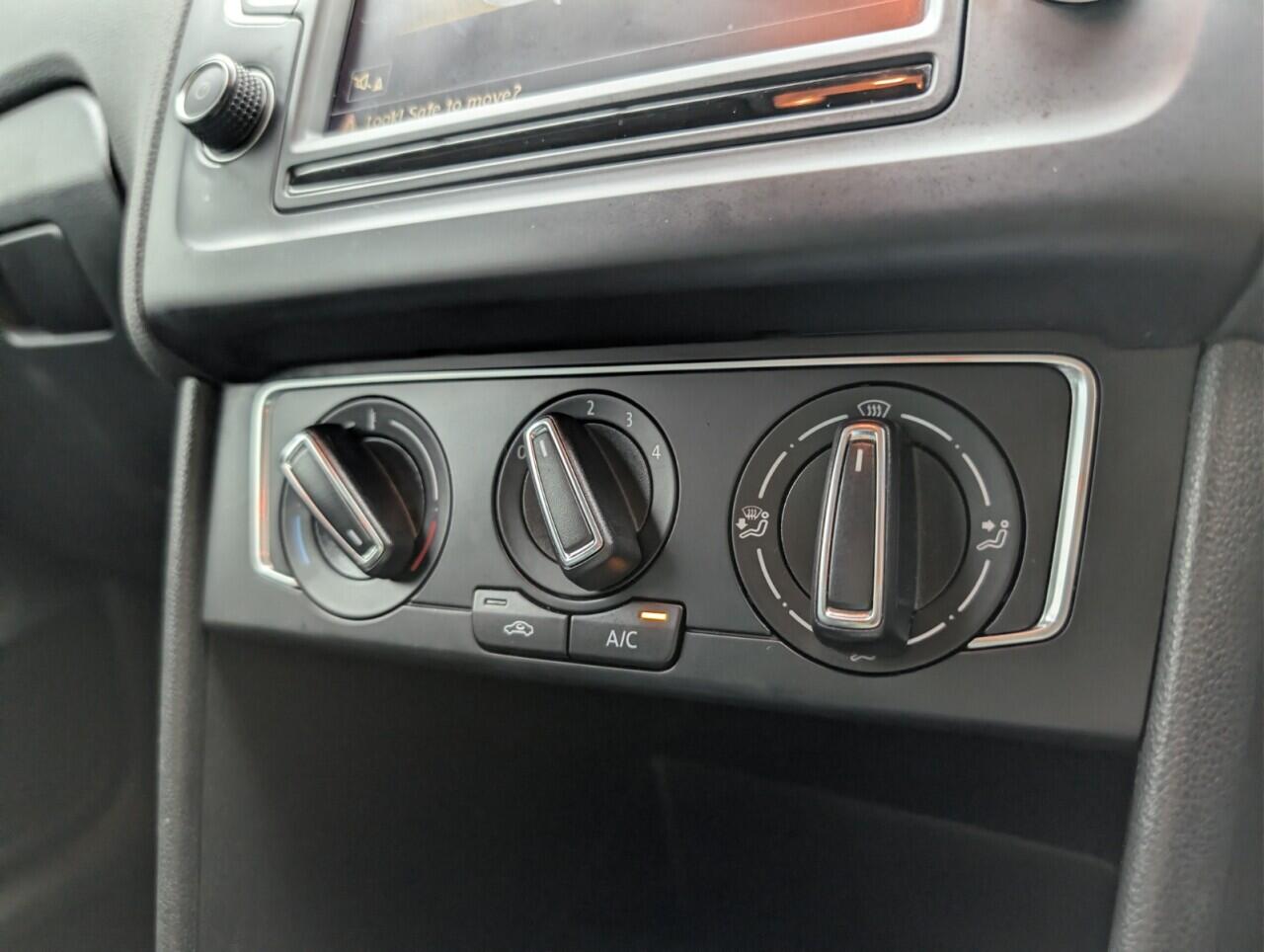 Used Volkswagen Polo for sale - 76998982: Photo 16