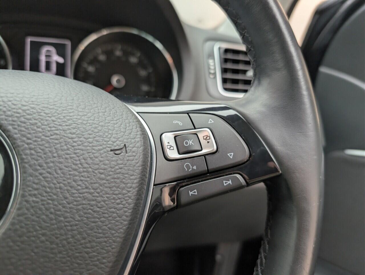 Used Volkswagen Polo for sale - 76998982: Photo 20