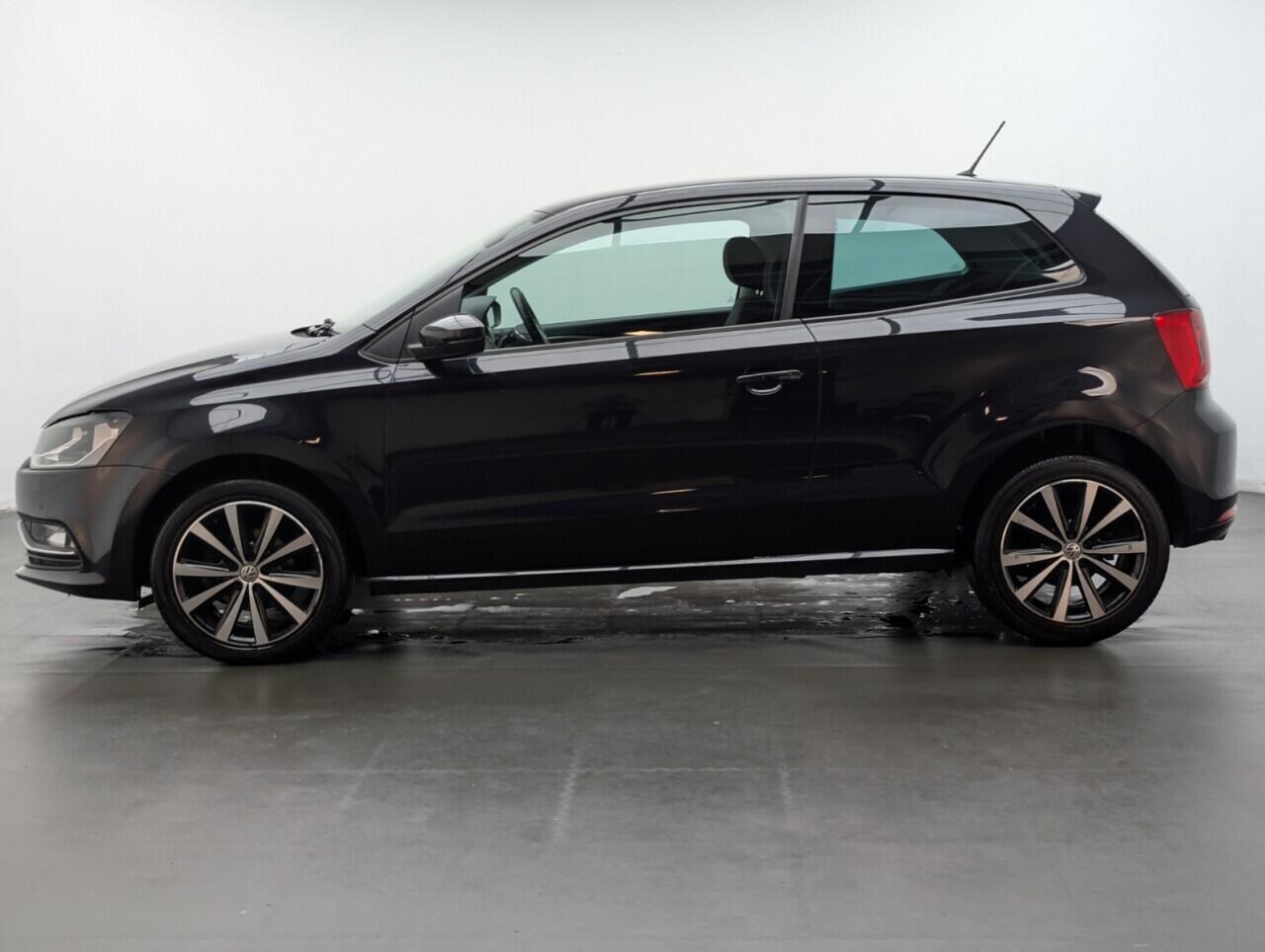 Used Volkswagen Polo for sale - 76998982: Photo 5