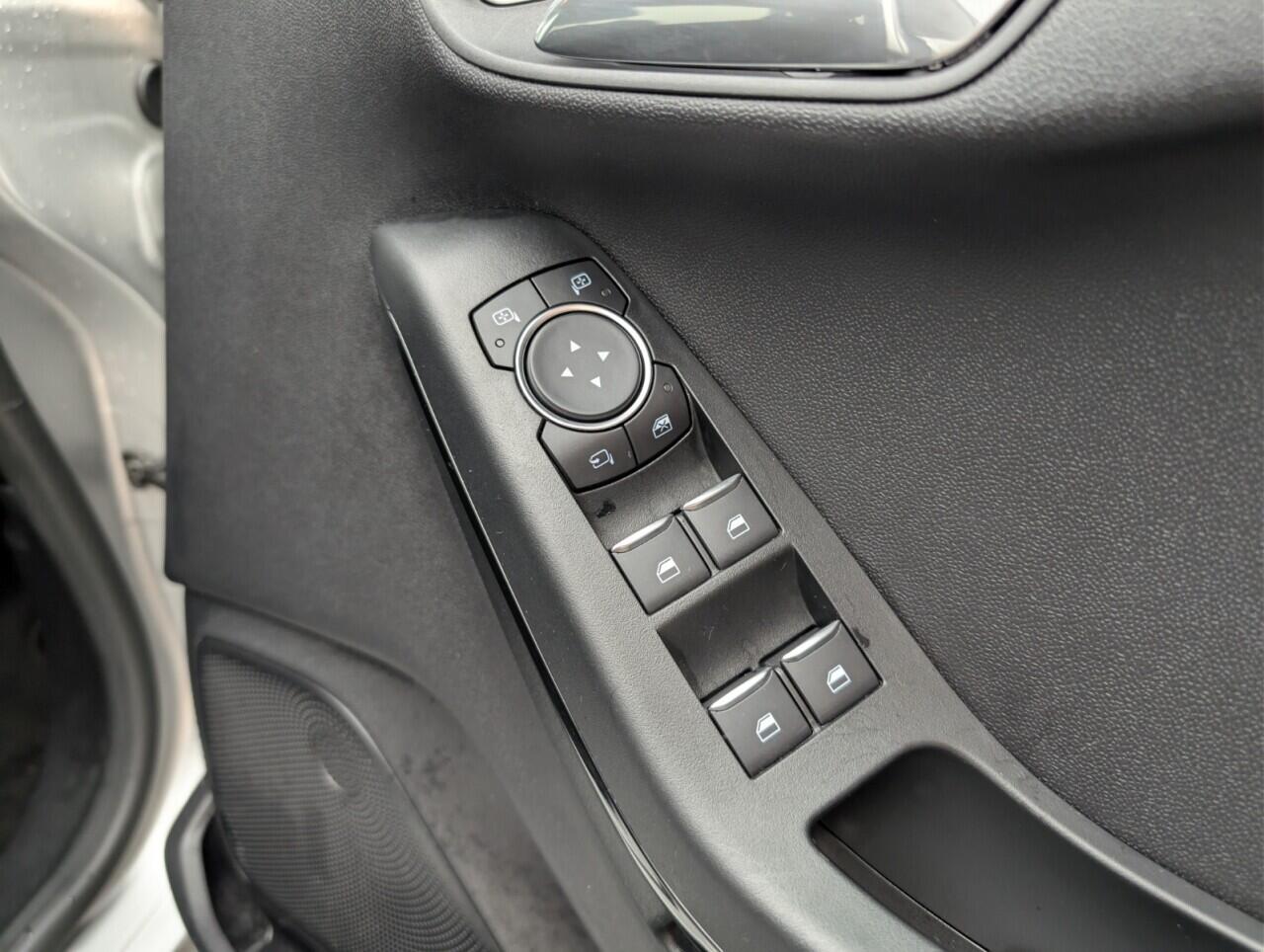 Used Ford Fiesta 2019 for sale - 76473358: Photo 21